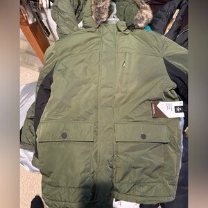 Hooded Parka! NWT
